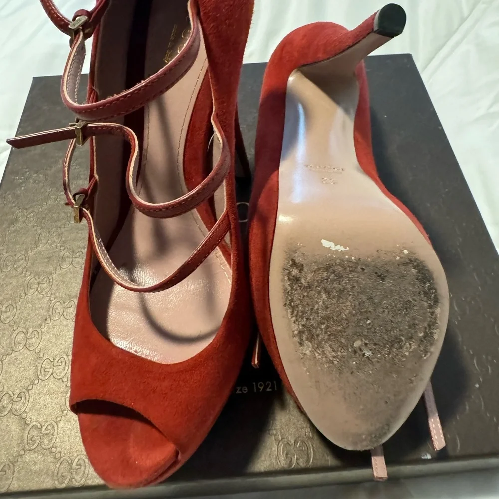 Gently Worn Red Suede Gucci Platform Stilettos - Picture 3 of 6